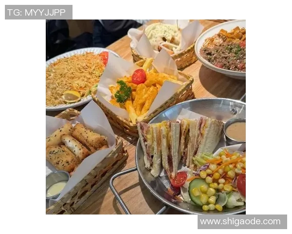 姚明携好友畅享露天烧烤盛宴共享美食与欢笑的温馨时刻